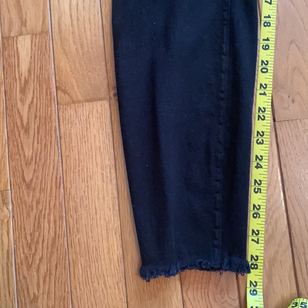 HUE Distressed Jeans (Black) - Picture 13 of 13